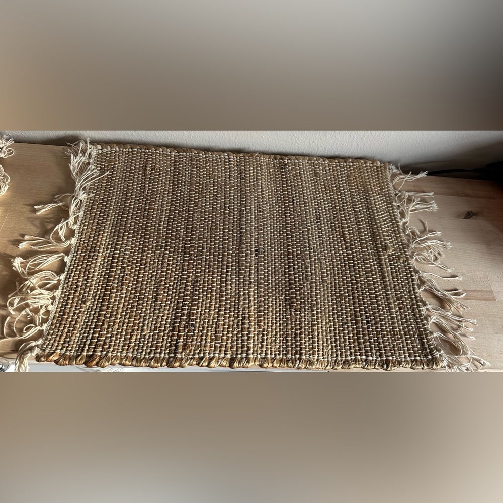 Pier 1 Tan Woven Table Placemat
